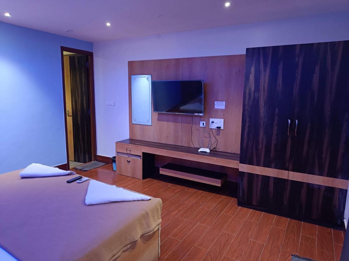 Umino Beach Resort Ченнаи Экстерьер фото