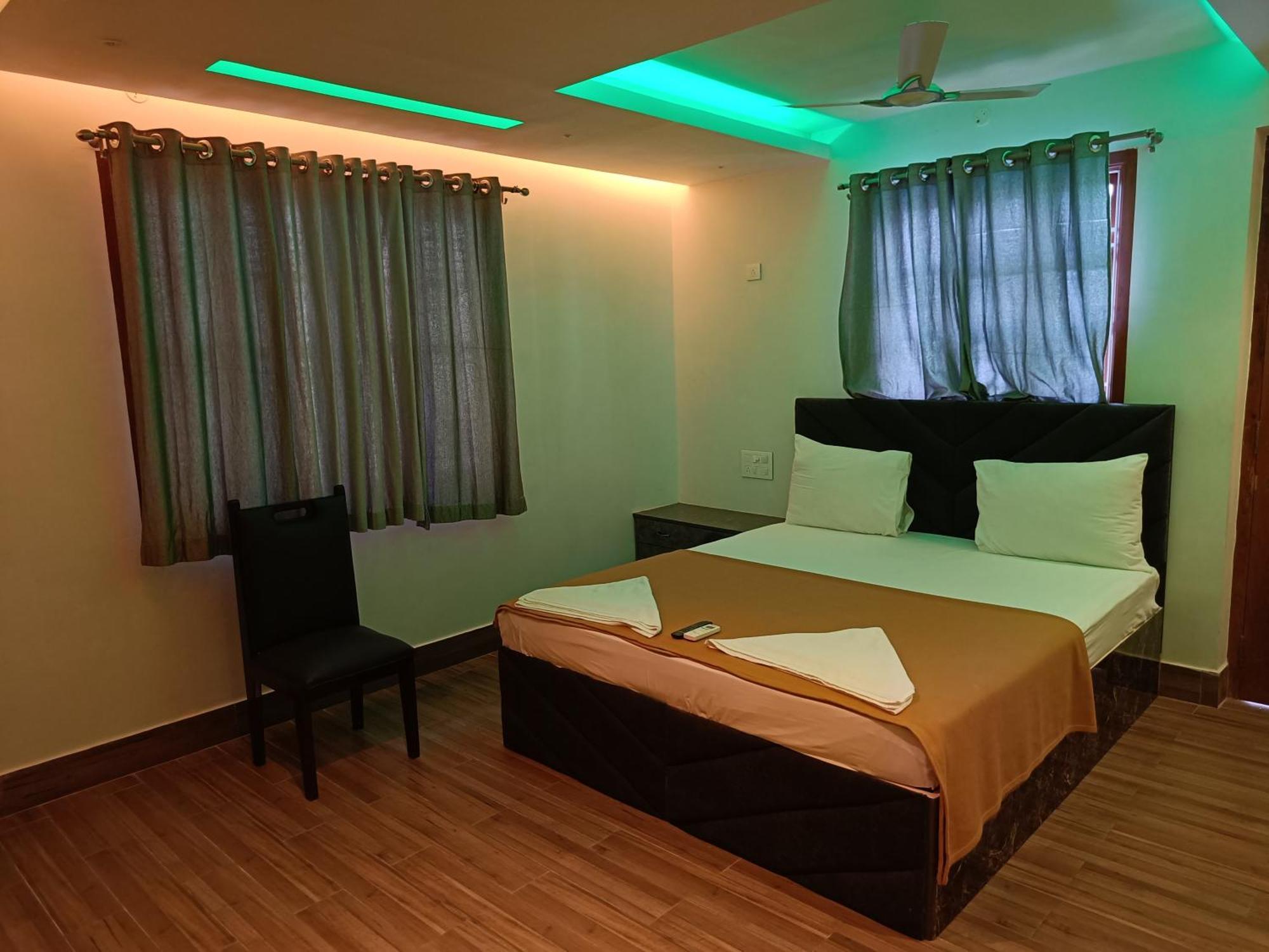 Umino Beach Resort Ченнаи Экстерьер фото